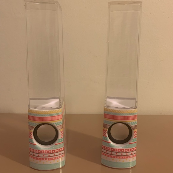 Hydro Lights Speaker - Picture 7 of 11